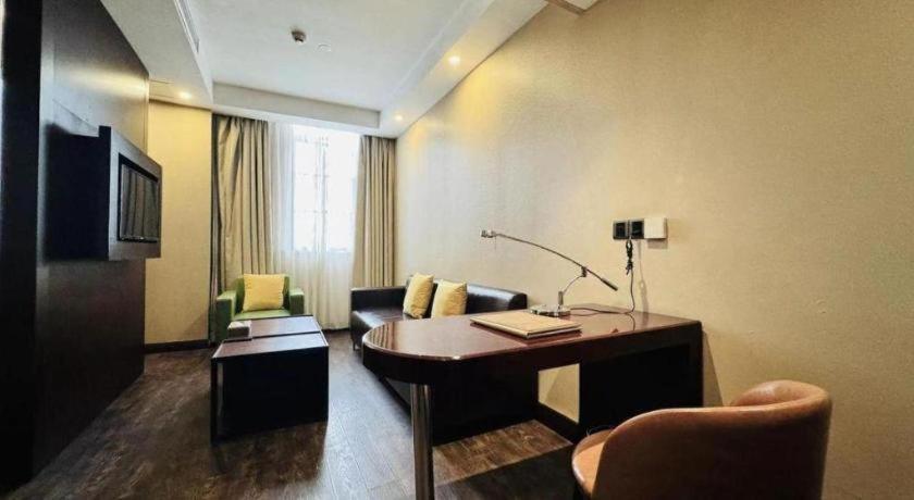 Maixinge Boutique Waigaoqiao Free Trade Zone 4* Shanghai